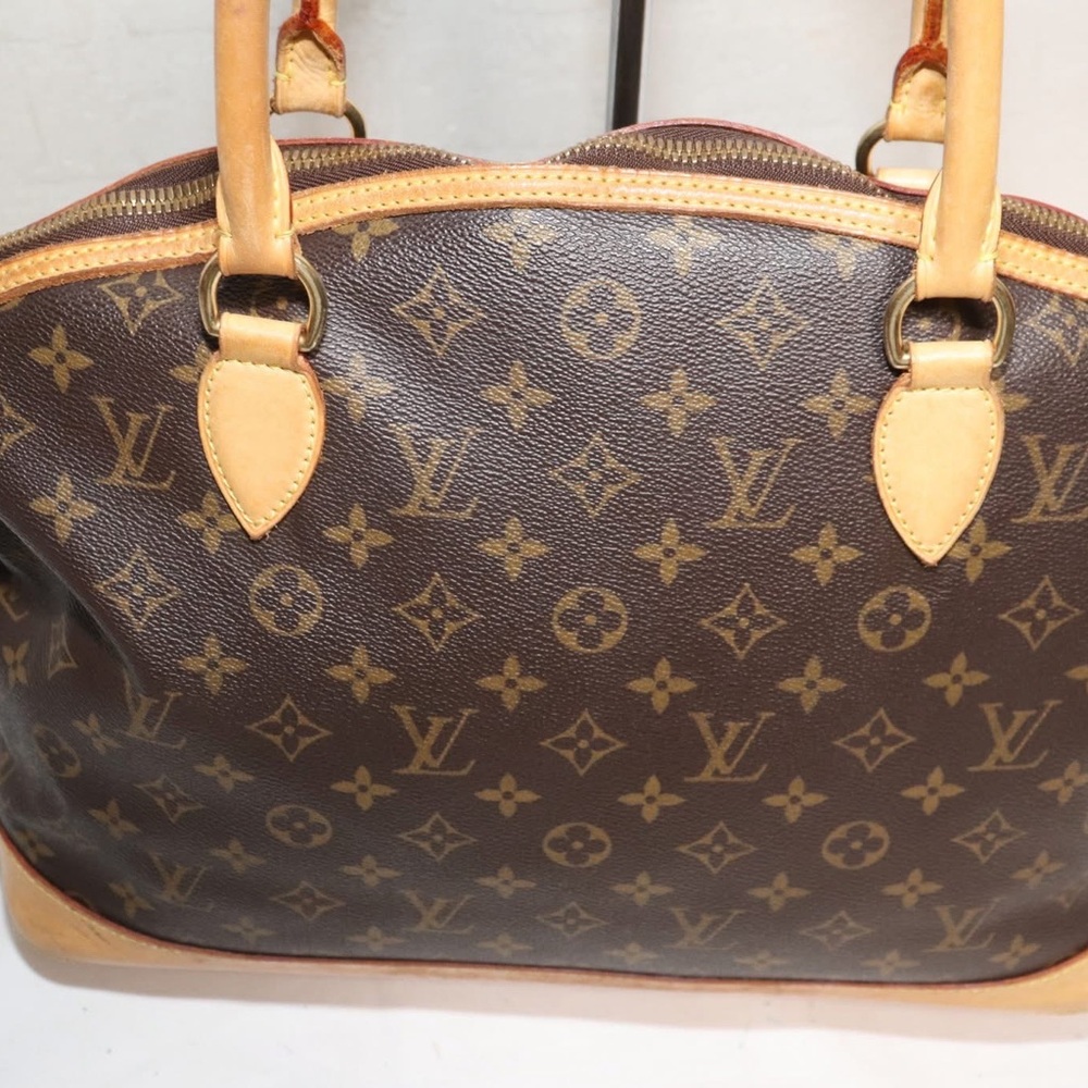 🎉 24 Hour Sale 💯Authentic Louis Vuitton Lockit GM 🔒 - Picture 2 of 15
